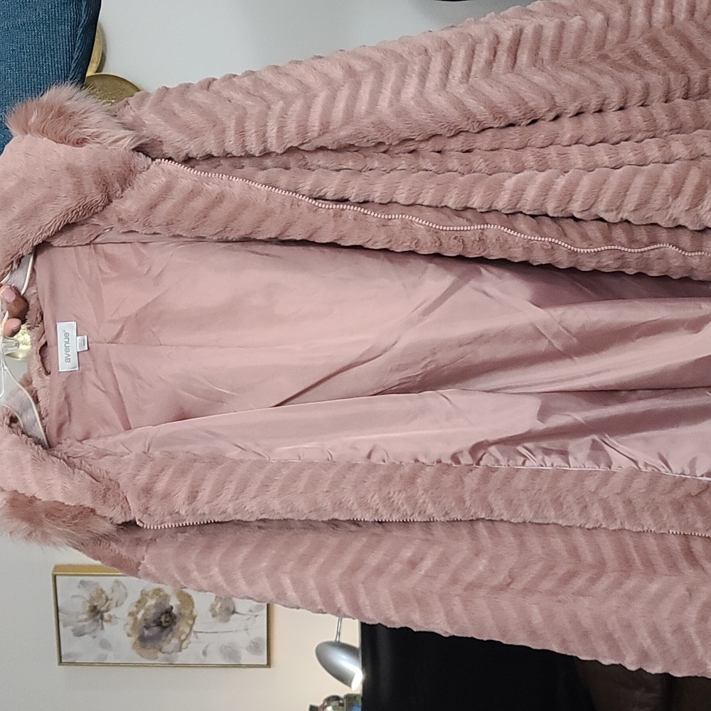 Blush pink Avenue faux fur coat